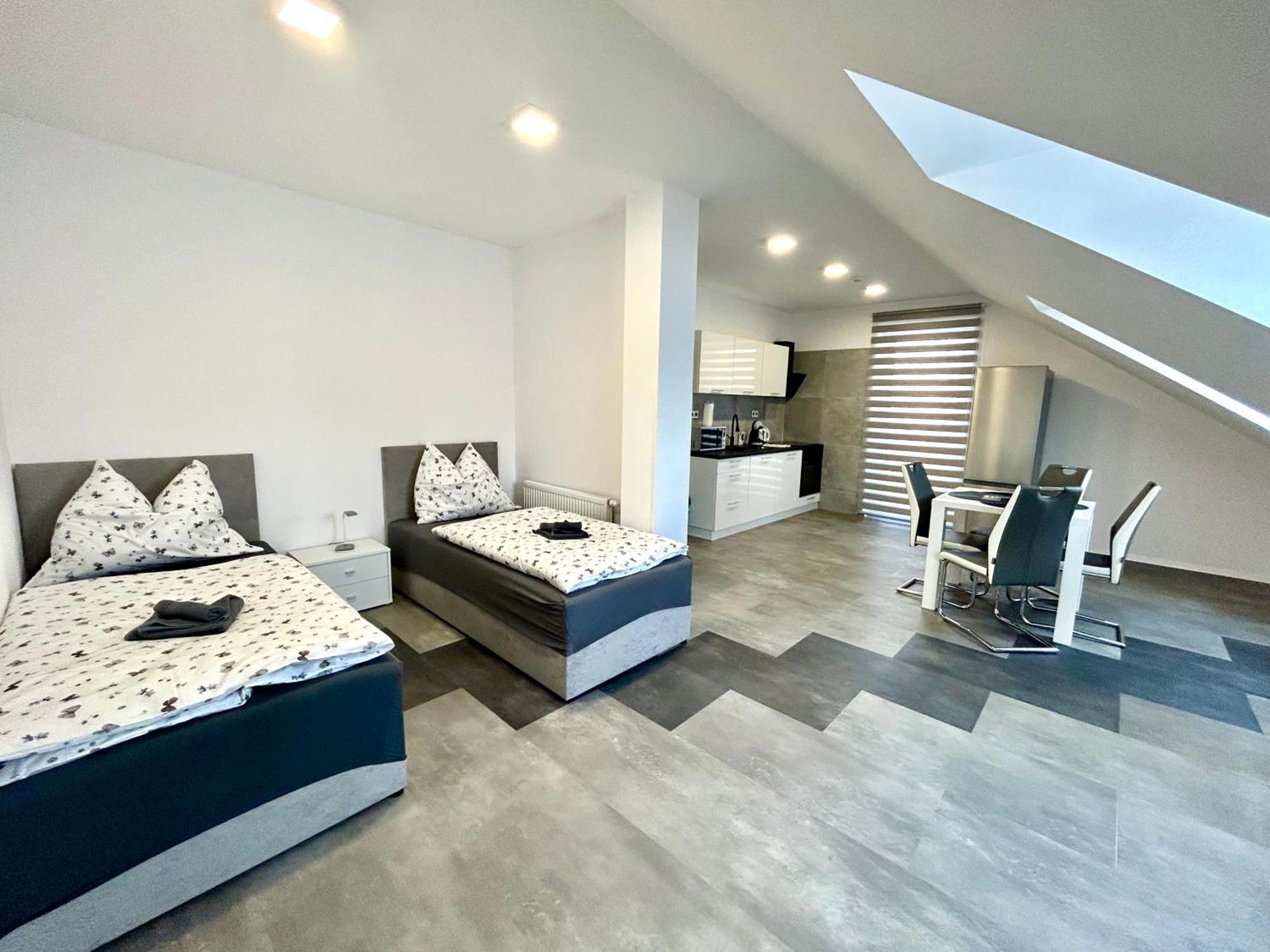 Apartmany Premium Se Soukromym Parkovanim Česká Lípa Dış mekan fotoğraf