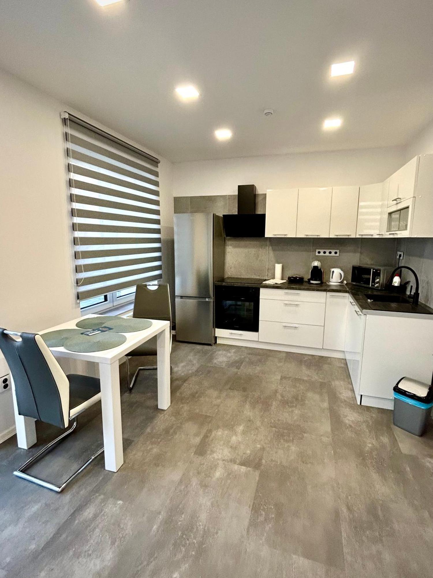 Apartmany Premium Se Soukromym Parkovanim Česká Lípa Dış mekan fotoğraf